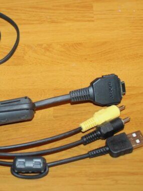 Sony TDK ZCAT 2035-0930 Audio Video USB Cybershot Video Camera Cable